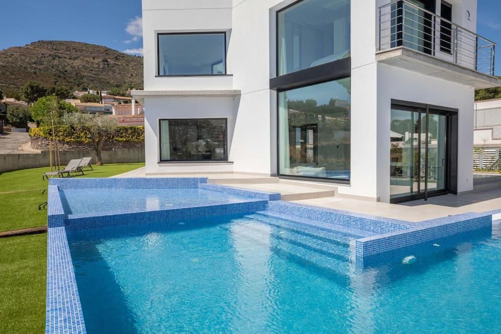 Hébergement de vacances Sea Views In Cap De Creus - Free Wifi - Lumen House *